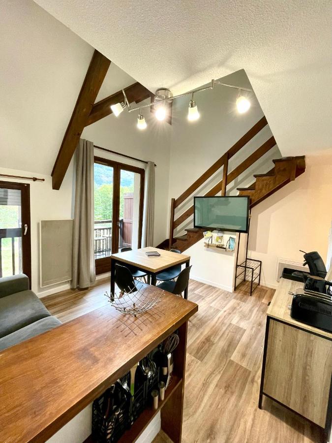 Duplex Du Pailhet, T3 Neuf, Vue Montagne, Parking, Navette Et 2 Velos A Disposition Gratuitement Bagnères-de-Luchon Exteriér fotografie